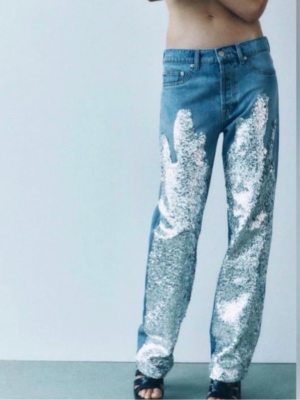 NWT Zara Silver Sequin Women
Jeans size 6